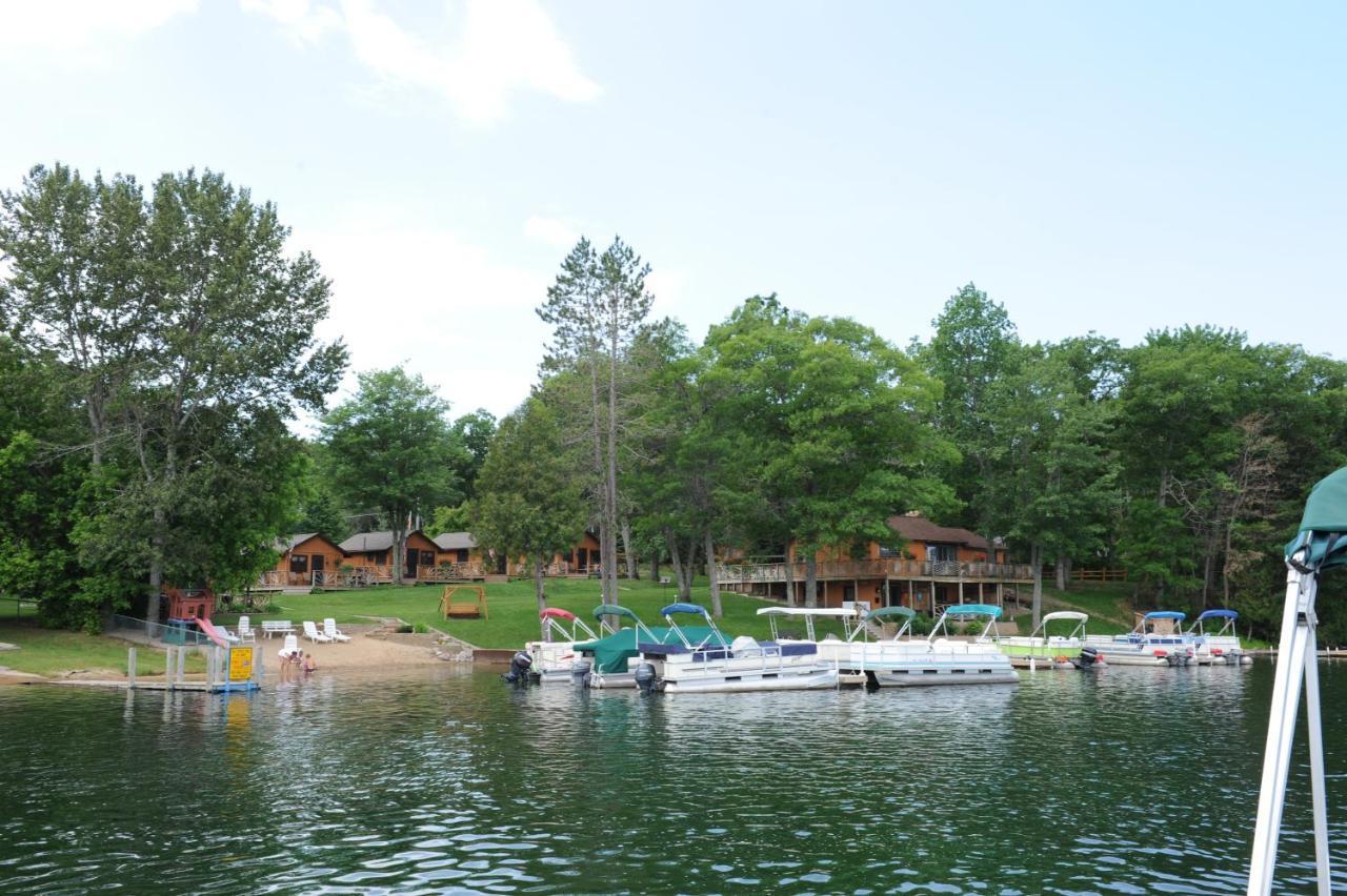 Clear Lake Resort West Branch Exterior foto